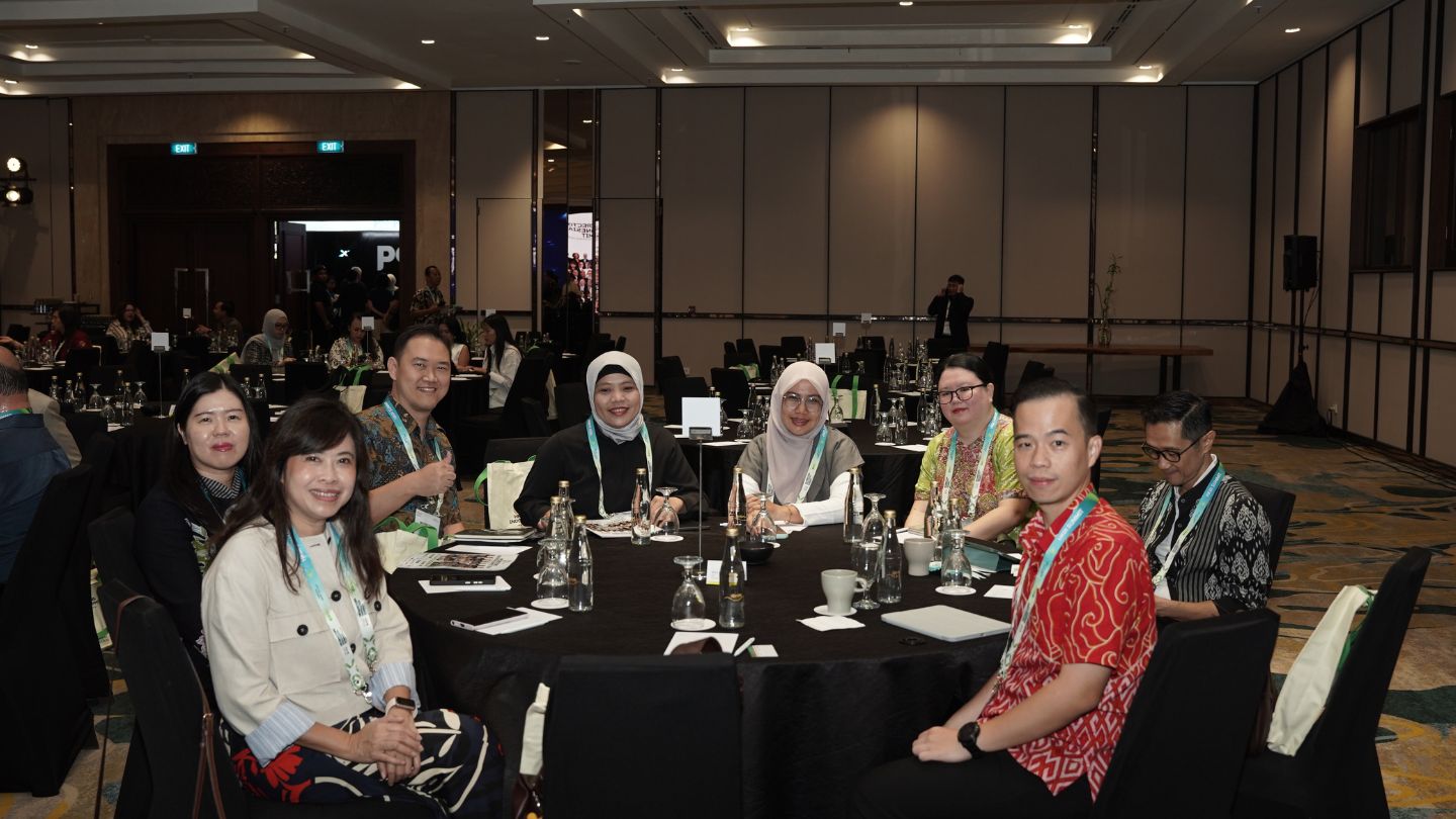 HRDI Summit - Main Hall photo 30