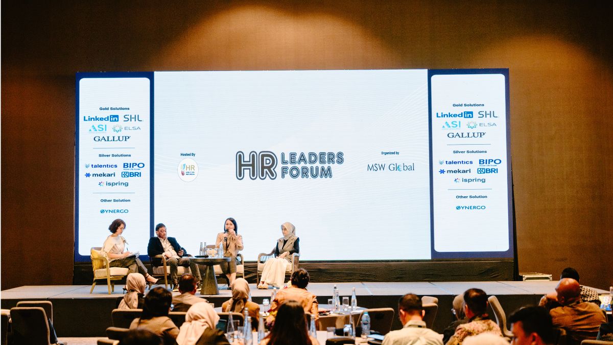 HRDI Summit - Main Hall photo 9